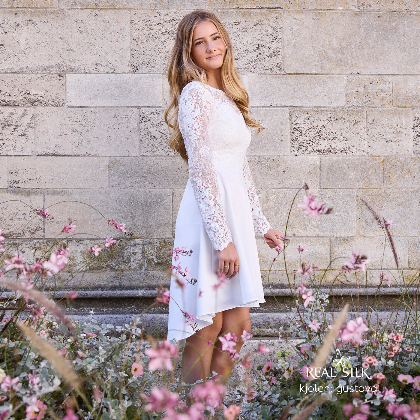 Konfirmationskjole Gustava med 3D-blonde