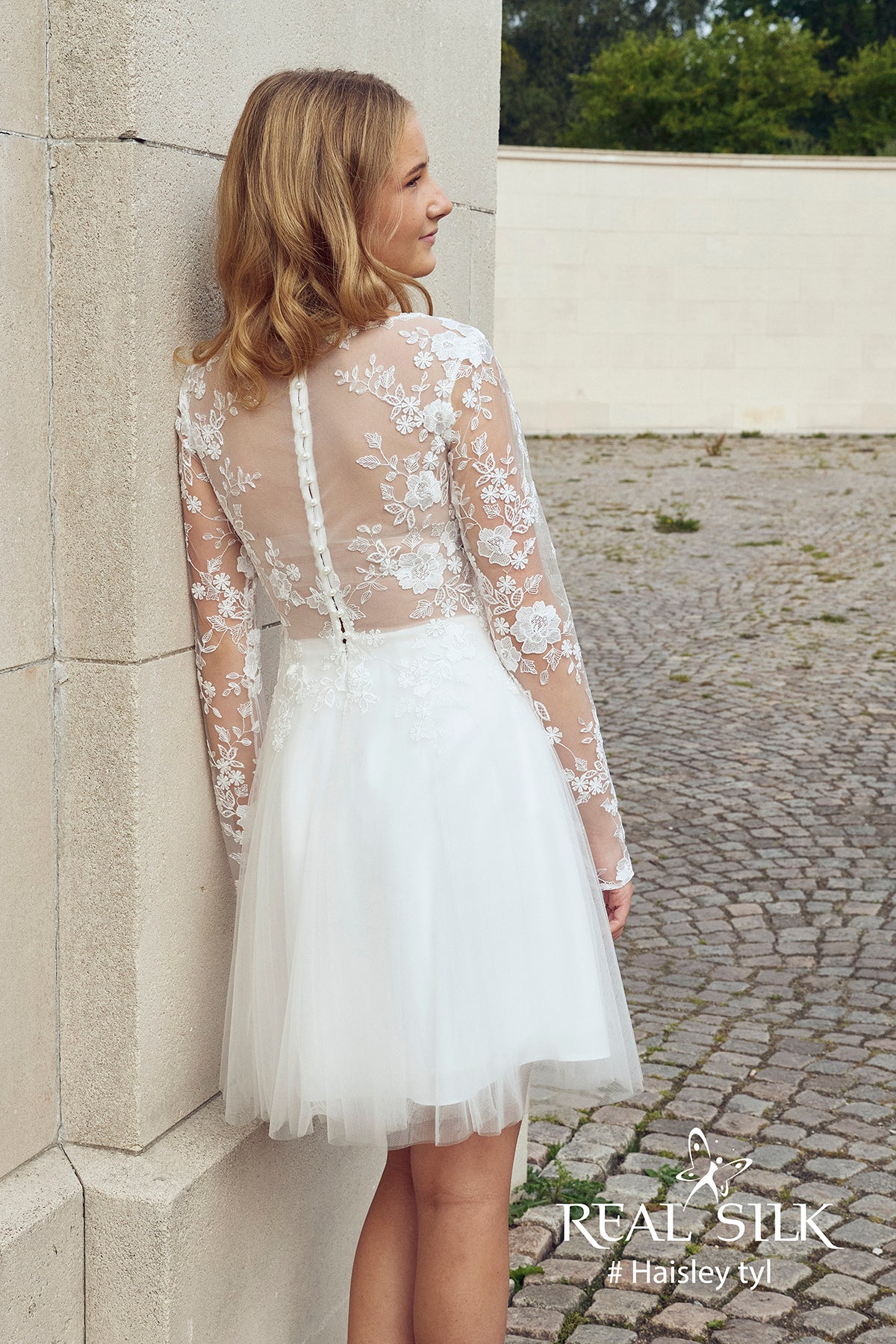 Konfirmationskjole 2027 Haisley | Blonde med Tyl eller Glat Skørt | Real Silk
