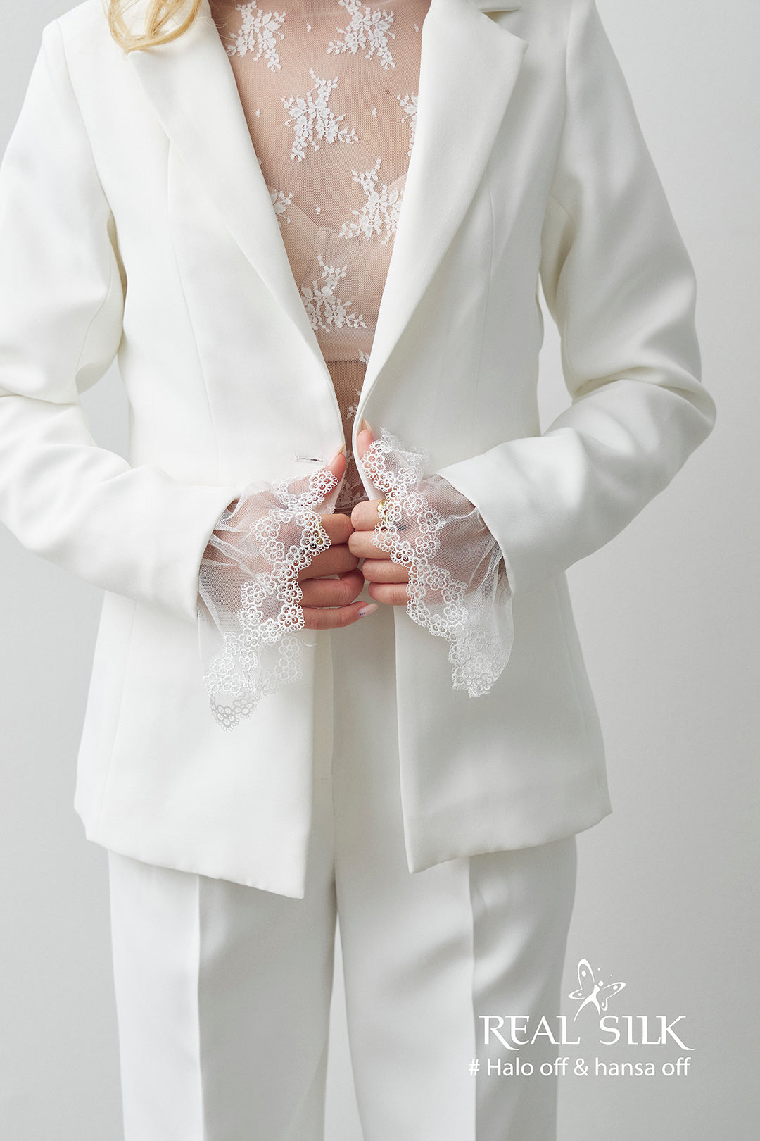 KONFIRMATIONSKJOLE_2027_REALSILK_Halo suit