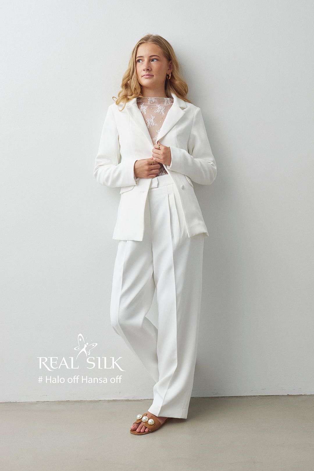 KONFIRMATIONSKJOLE_2027_REALSILK_Halo suit