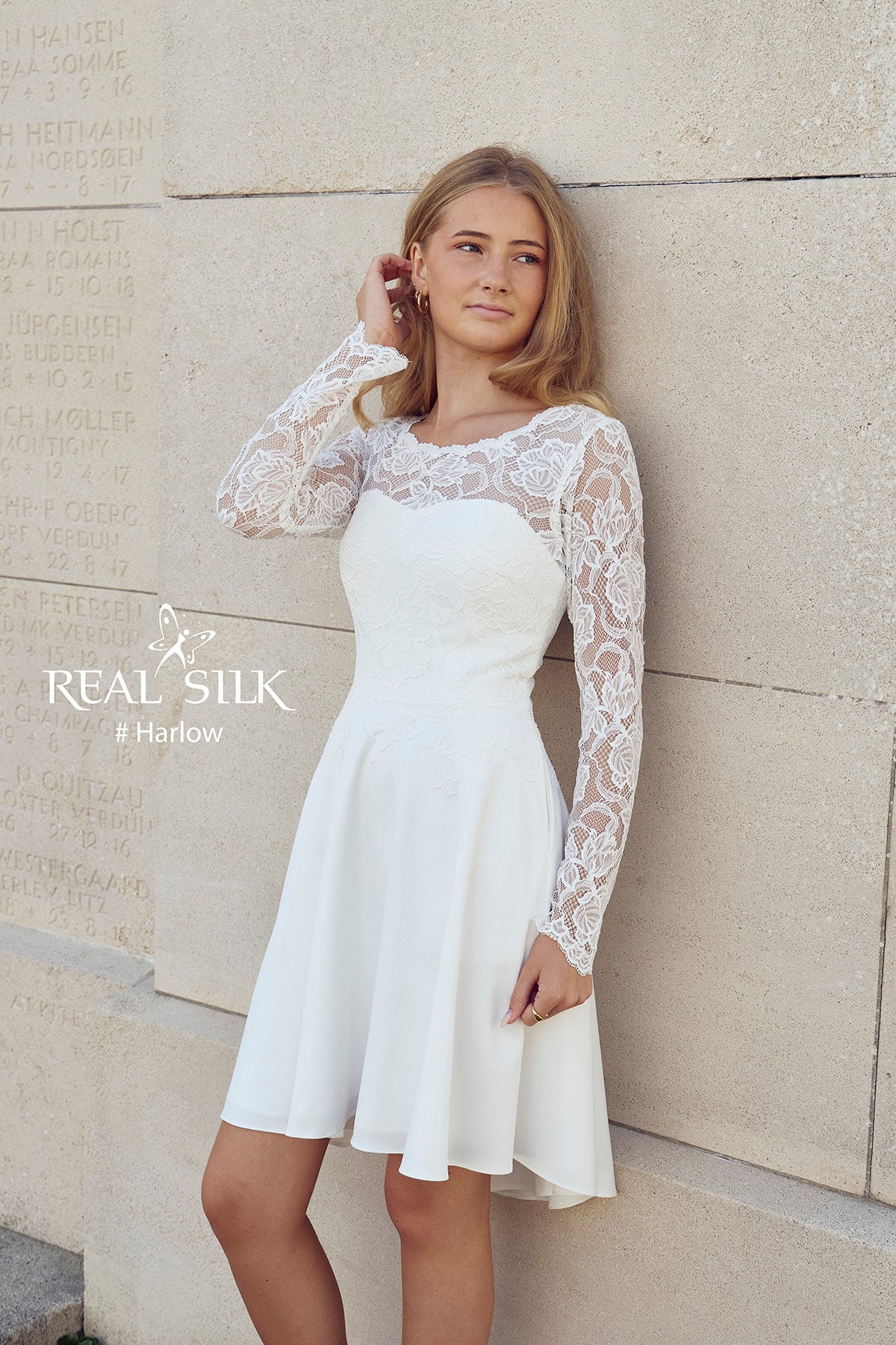 Konfirmationskjole 2027 Harlow | Blonder & High-Low Skørt | Real Silk