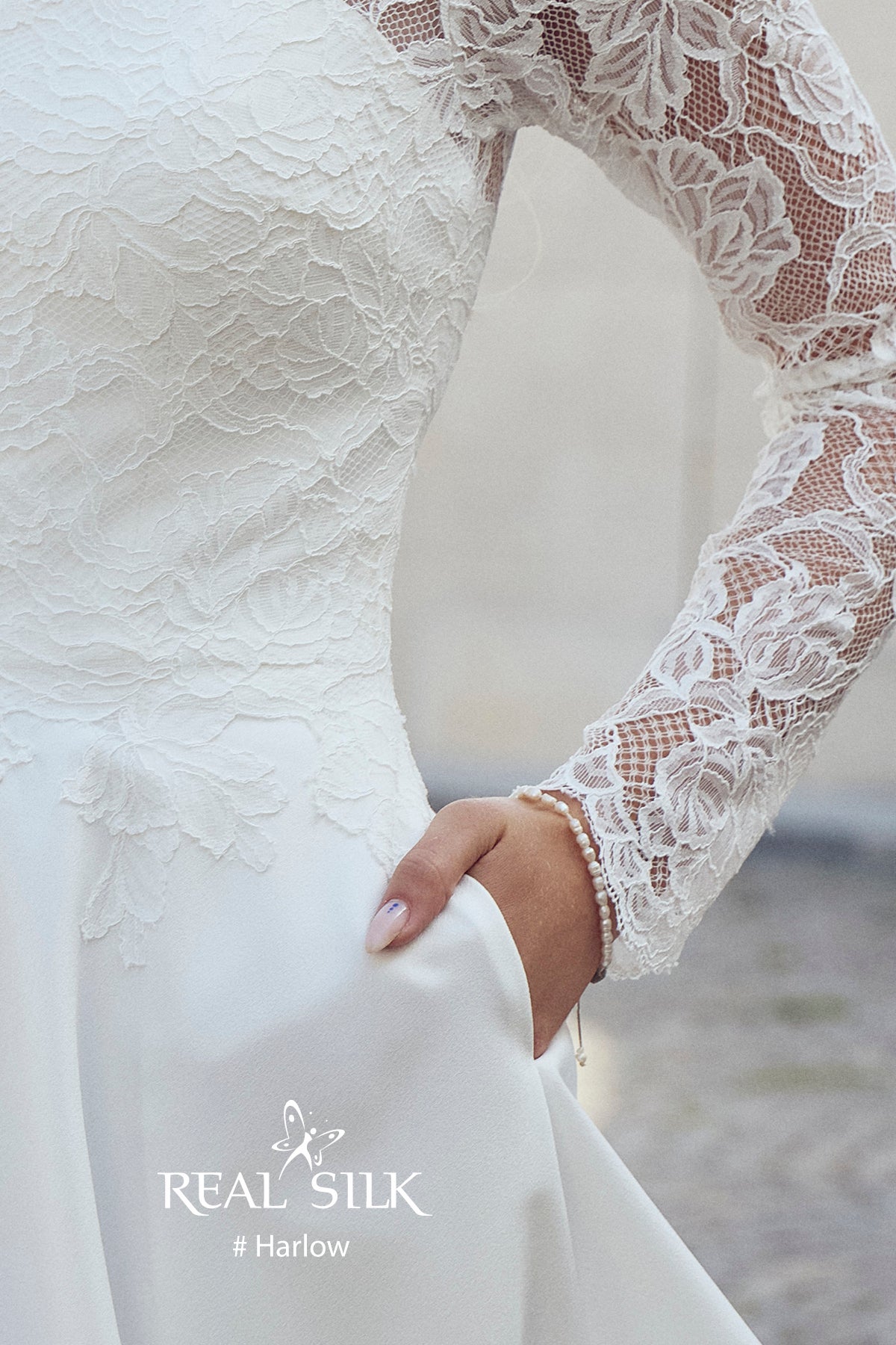 Konfirmationskjole 2027 Harlow | Blonder & High-Low Skørt | Real Silk