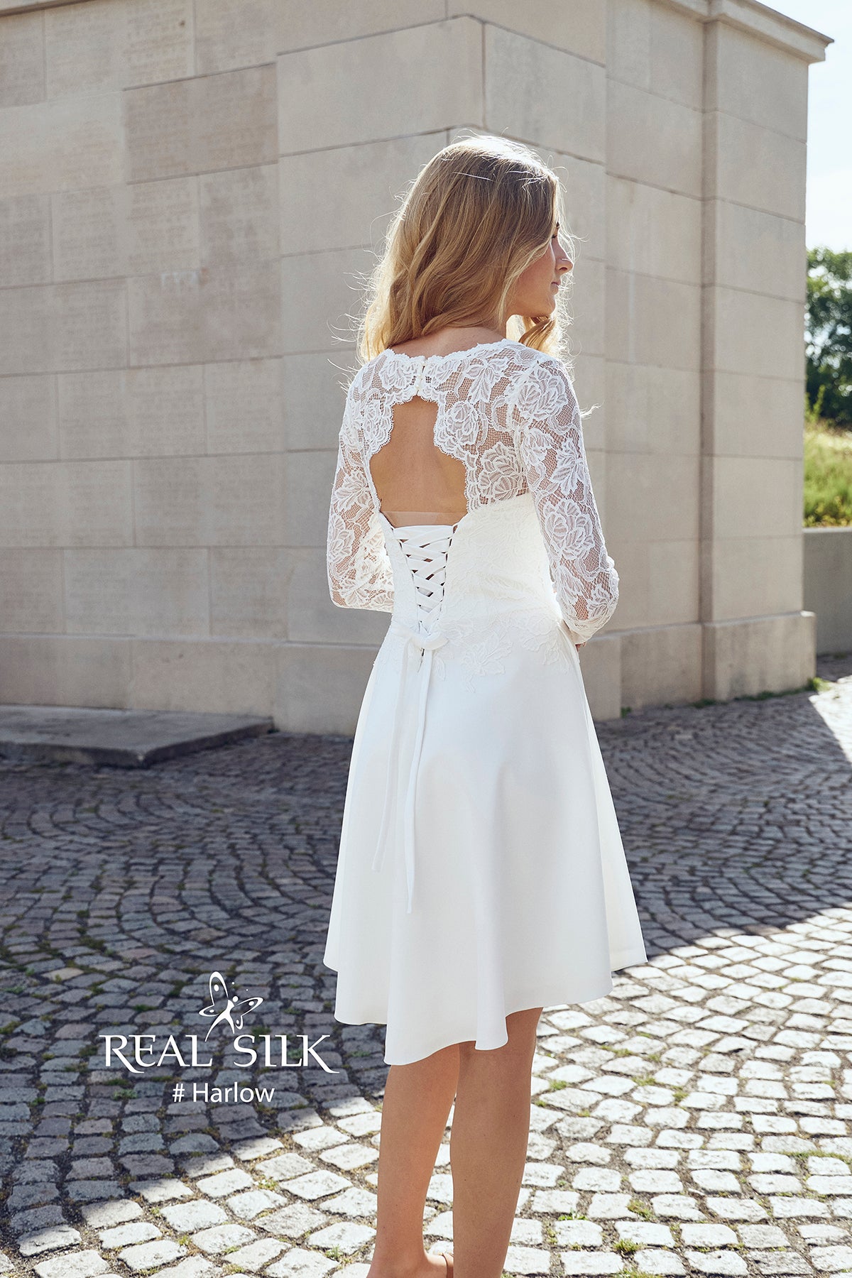 Konfirmationskjole 2027 Harlow | Blonder & High-Low Skørt | Real Silk