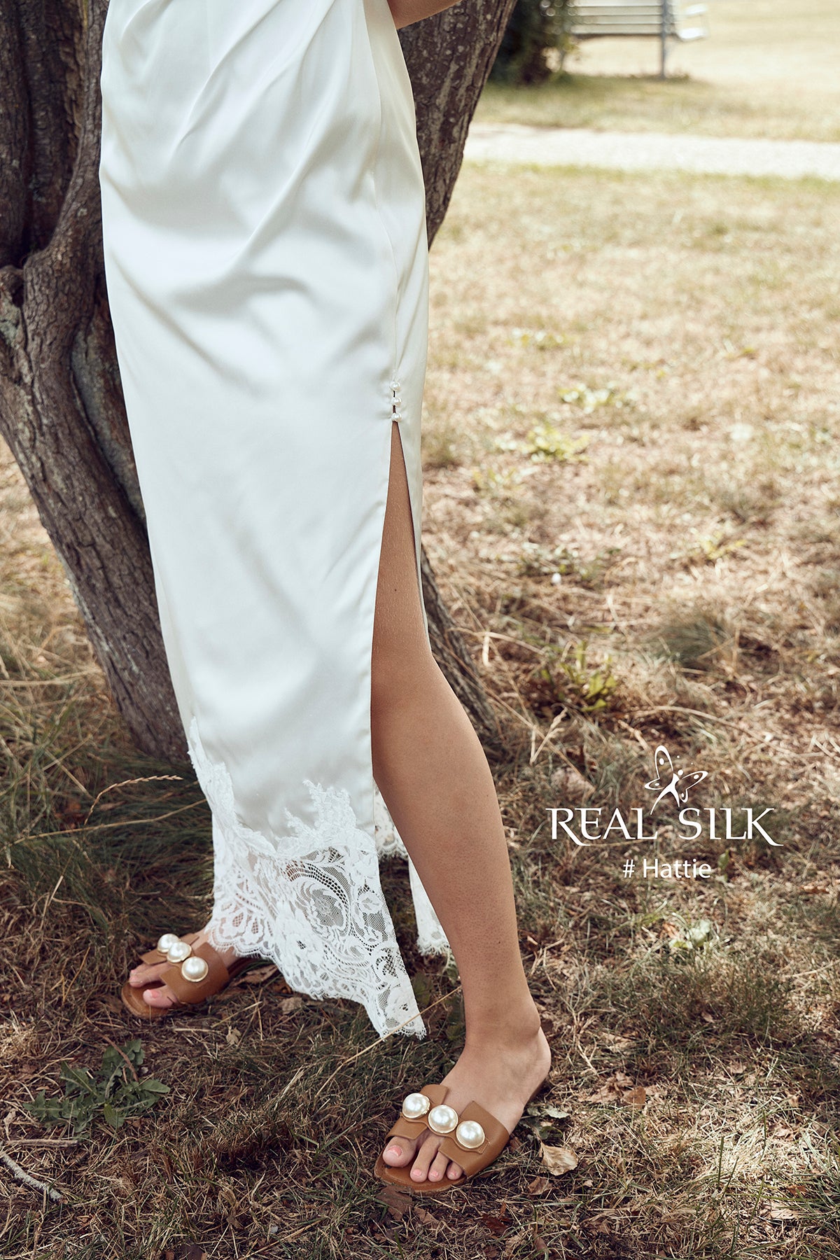 Konfirmationskjole 2027 Hattie | Lang Satinkjole | Real Silk