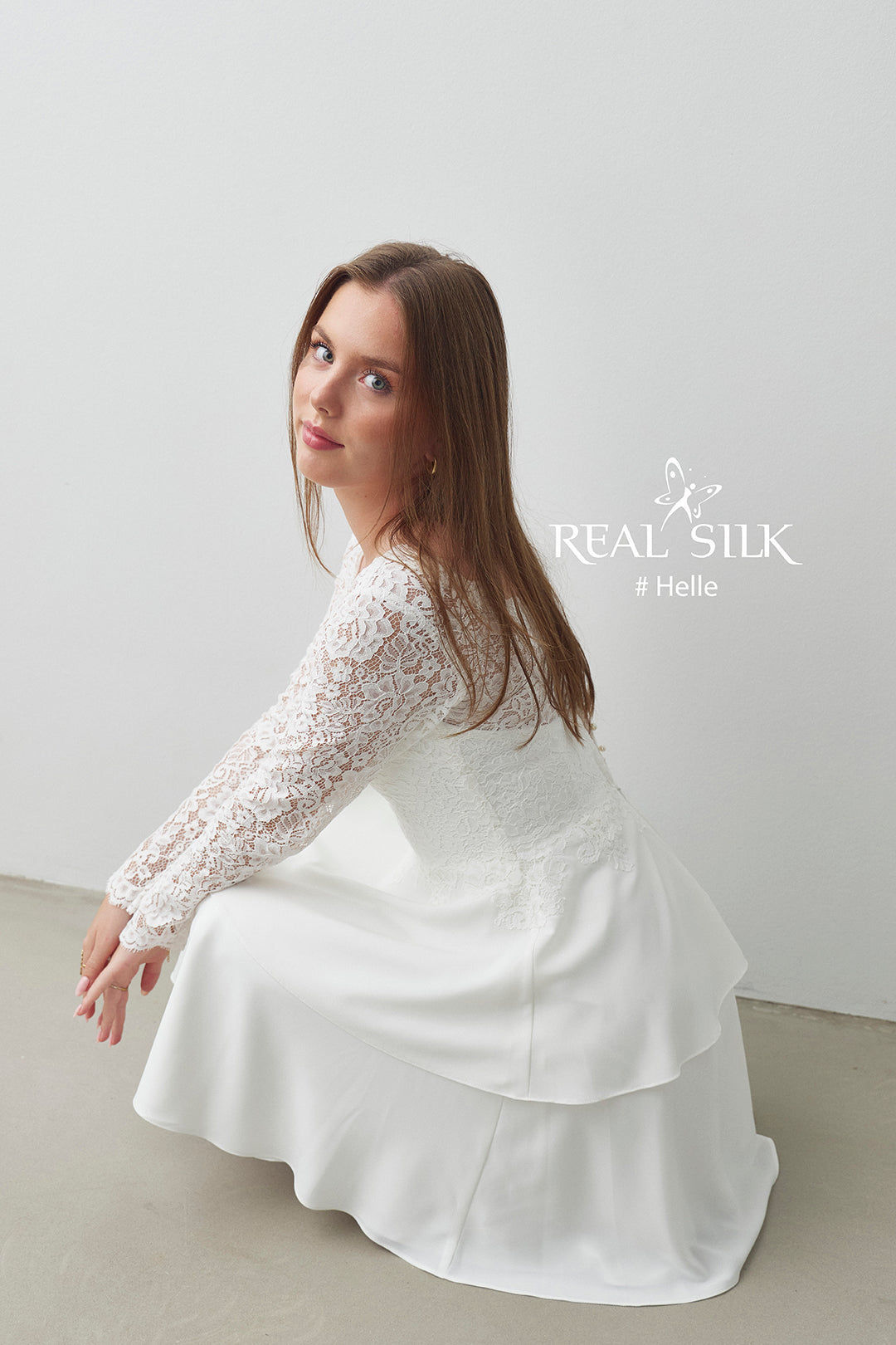 Konfirmationskjole 2027 Helle | Blonde & Chiffon | Real Silk