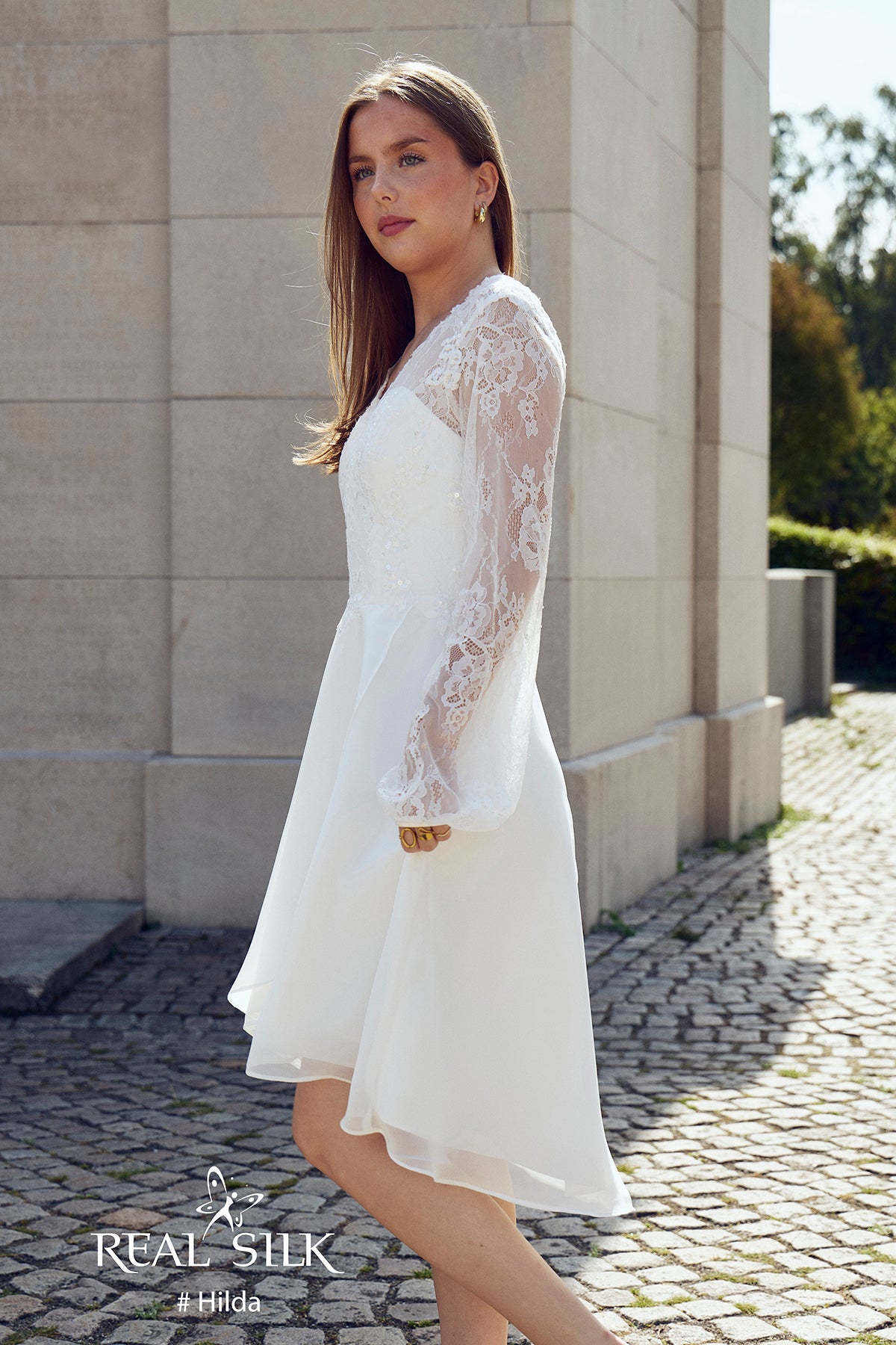 Konfirmationskjole 2027 Hilda | Blonde & Pailletter | Real Silk