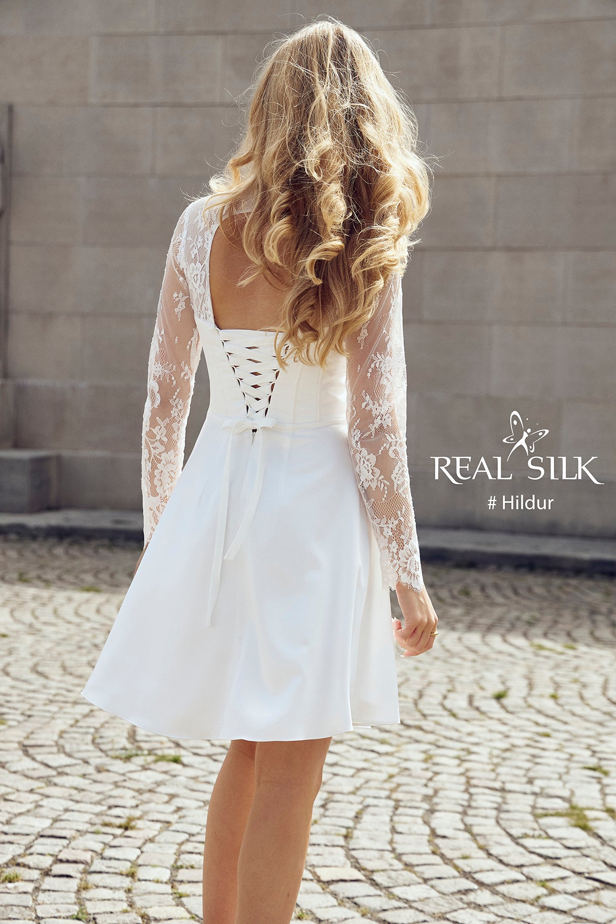 Konfirmationskjole 2027 Hildur | Corsage & Blonde | Real Silk