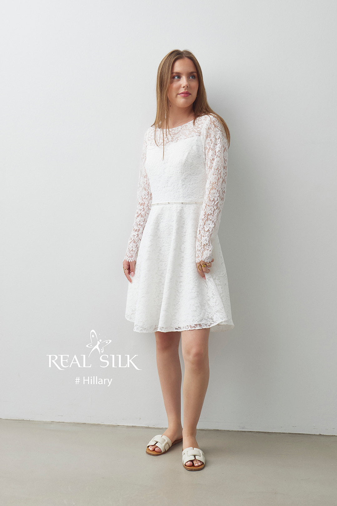 Konfirmationskjole 2027 Hillary | Blonde & Perleknapper | Real Silk