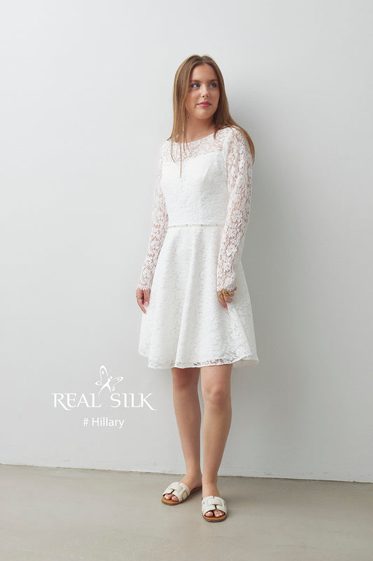 Konfirmationskjole 2027 Hillary | Blonde & Perleknapper | Real Silk